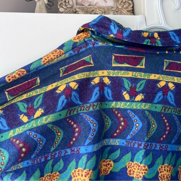 Vintage 1990s Samsousan Australia Cities Quarter Zip Pullover - Picture 9 of 13